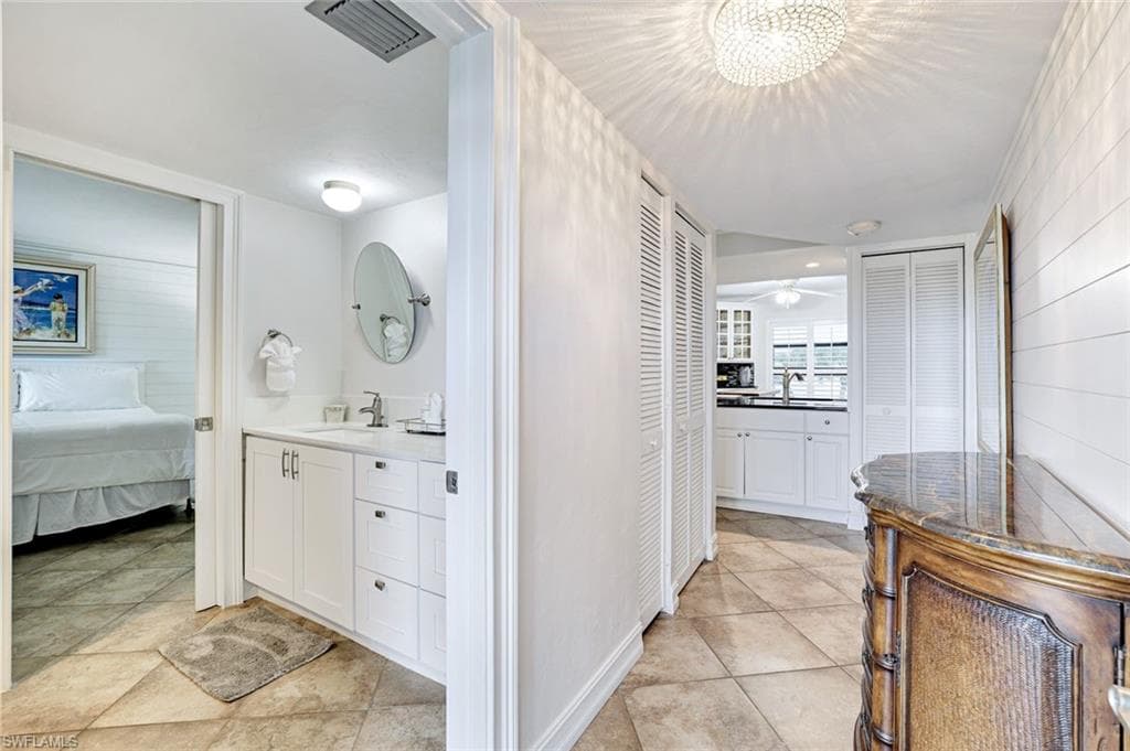 1085 Bald Eagle DR # C303, MARCO ISLAND FL 34145-19