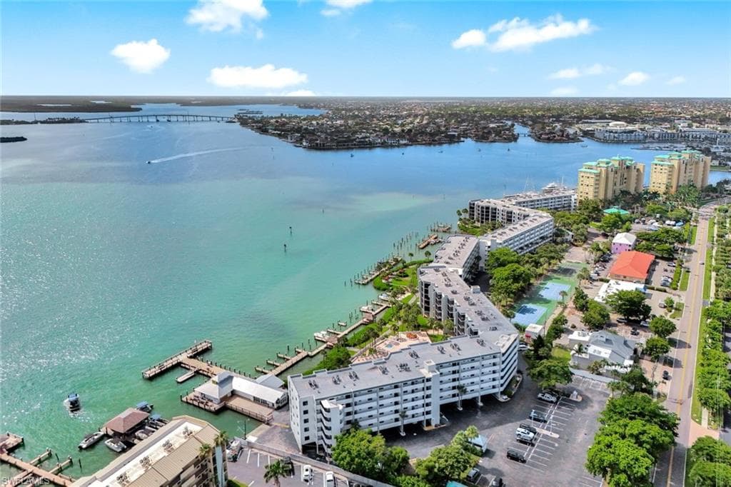 1085 Bald Eagle DR # C303, MARCO ISLAND FL 34145-23