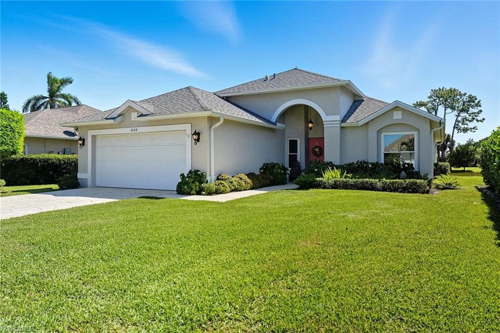 3688 Kent DR, NAPLES FL 34112-1