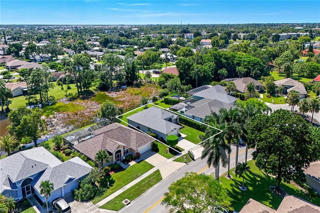 3688 Kent DR, NAPLES FL 34112-3