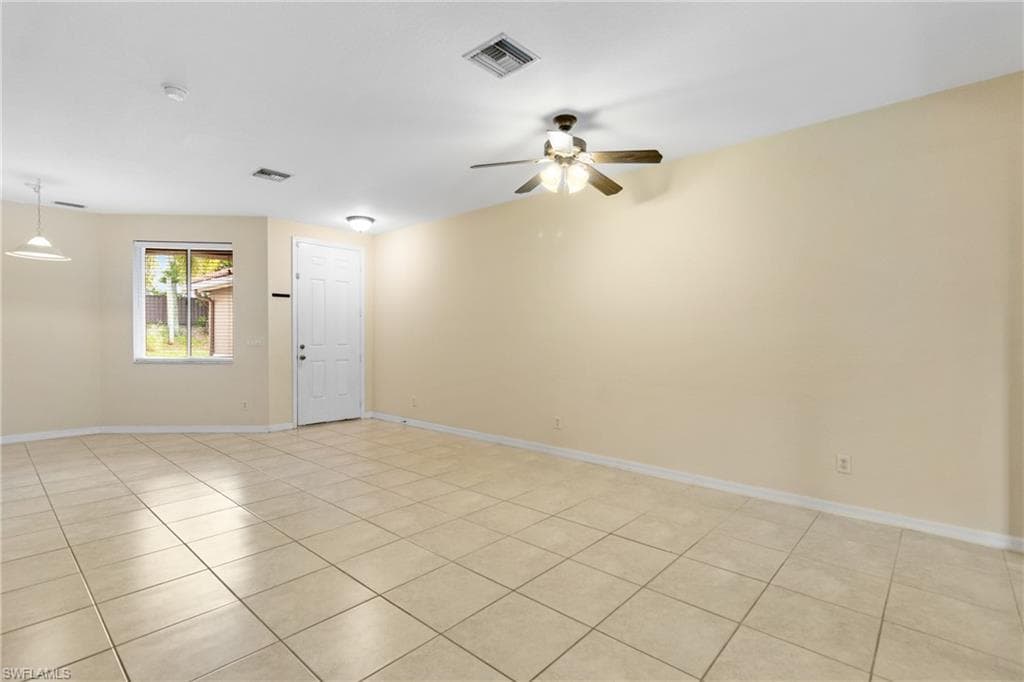 9602 Roundstone CIR, FORT MYERS FL 33967-8