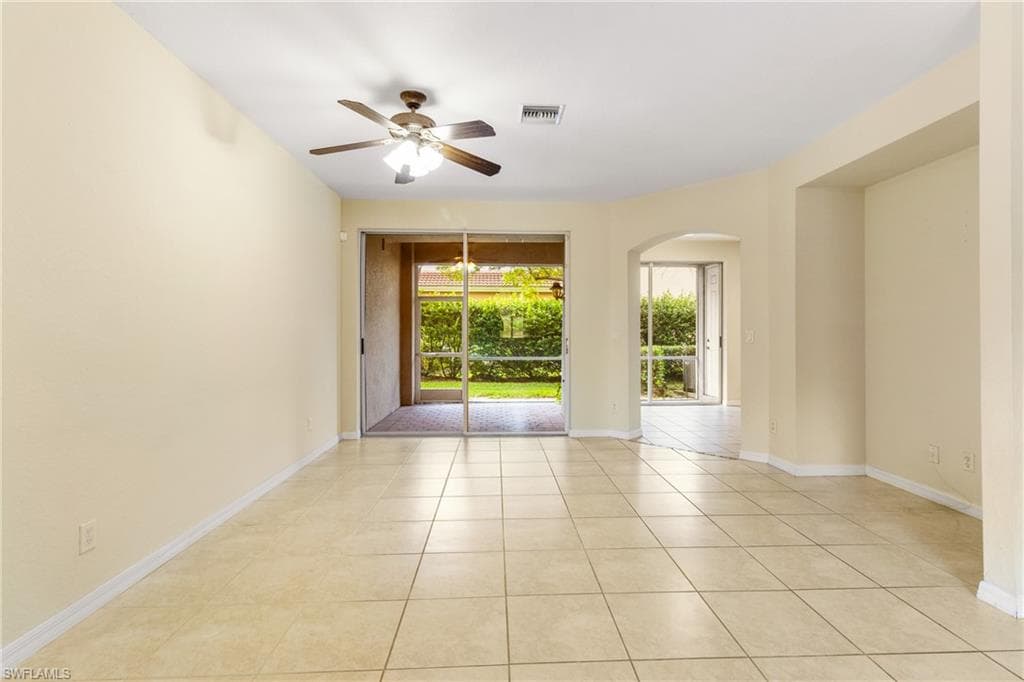 9602 Roundstone CIR, FORT MYERS FL 33967-7