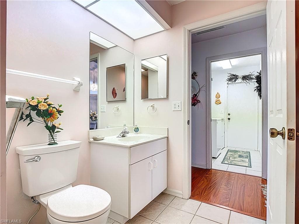 402 Chancery AVE, LEHIGH ACRES FL 33936-30