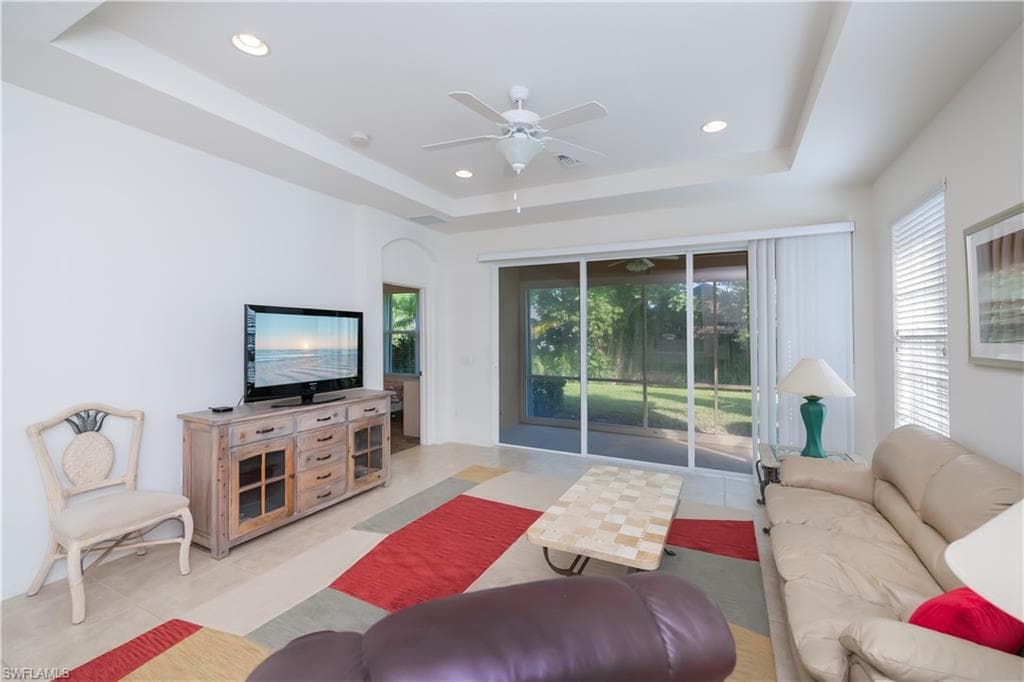 9948 Palmarrosa WAY, FORT MYERS FL 33919-2