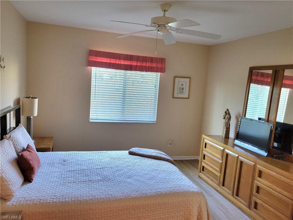 1001 Eastham WAY # C106, NAPLES FL 34104-13