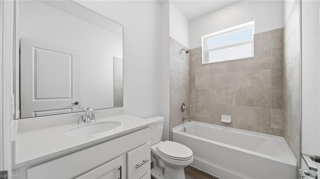 15705 Raveneli CT-21