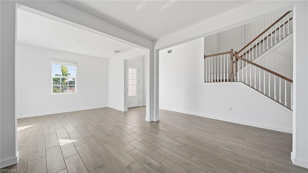 15705 Raveneli CT-6