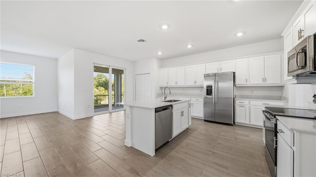 15705 Raveneli CT-14