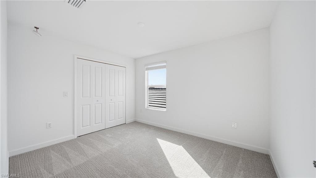15705 Raveneli CT-18