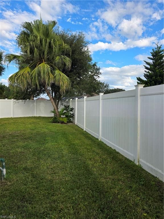 857 Summerfield DR, NAPLES FL 34120-22