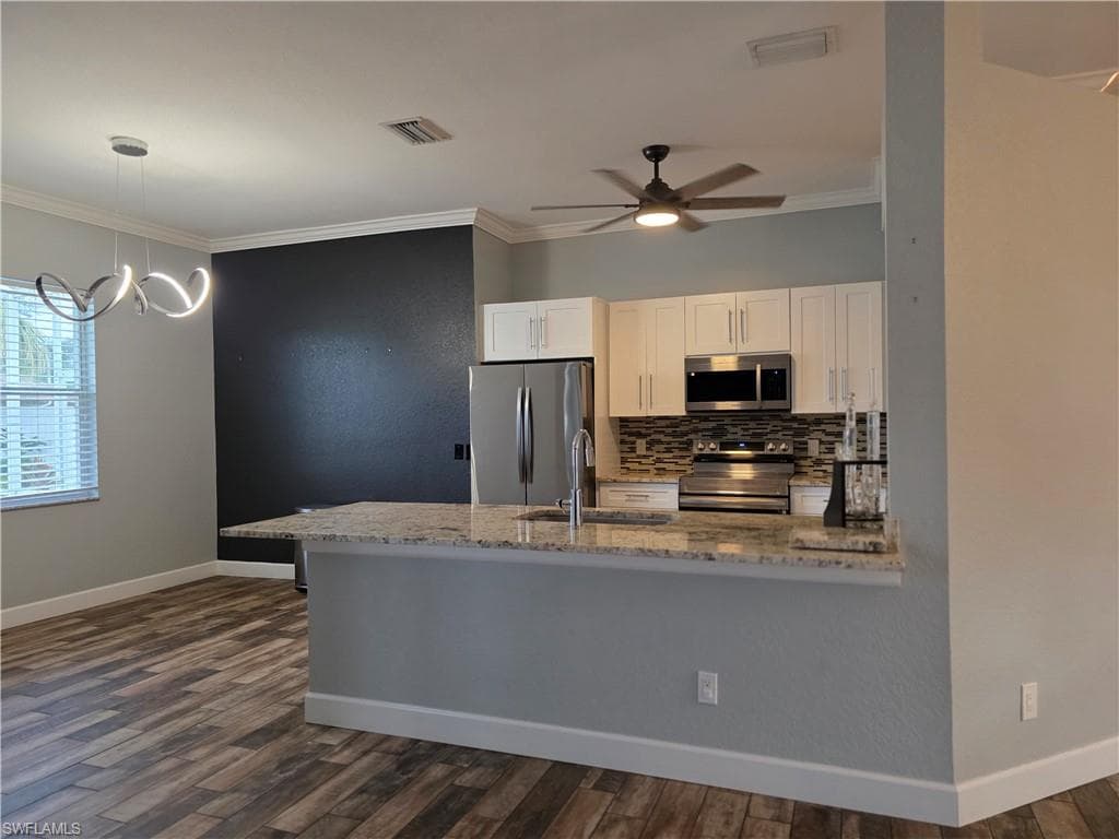 857 Summerfield DR, NAPLES FL 34120-11