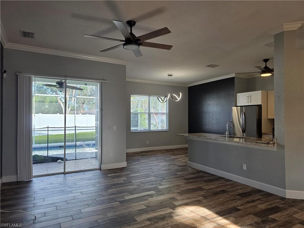 857 Summerfield DR, NAPLES FL 34120-47