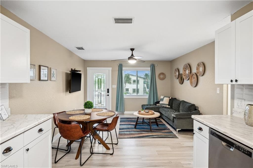 113/115 Bahia VIA, FORT MYERS BEACH FL 33931-23