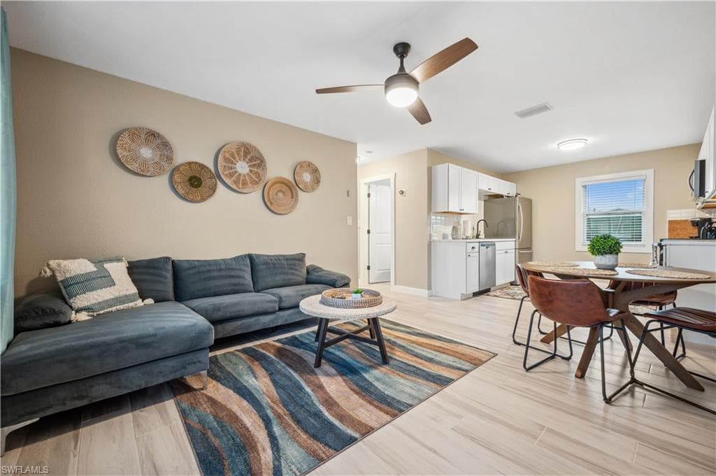 113/115 Bahia VIA, FORT MYERS BEACH FL 33931-24