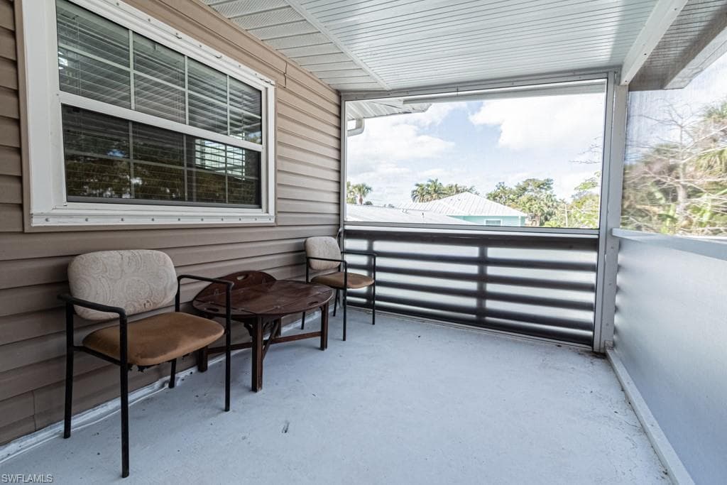 1881 Danford ST, NAPLES FL 34112-28