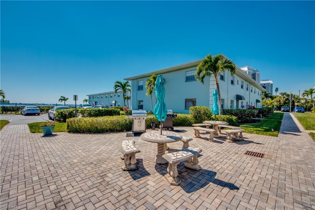 3324 N Key DR # 5, NORTH FORT MYERS FL 33903-32