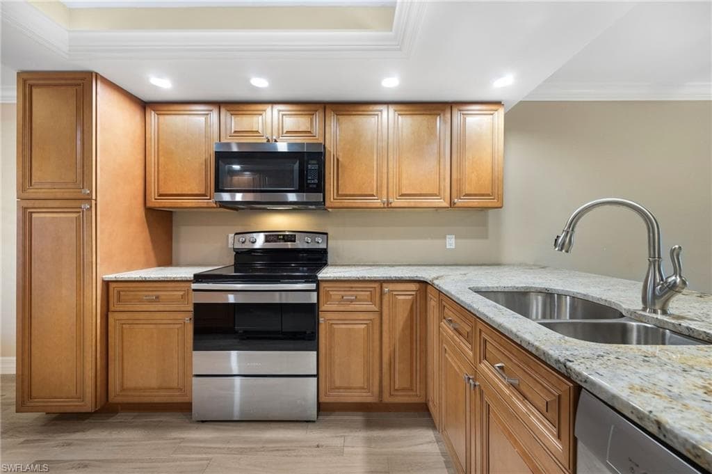 912 SW 48th TER # 108, CAPE CORAL FL 33914-15