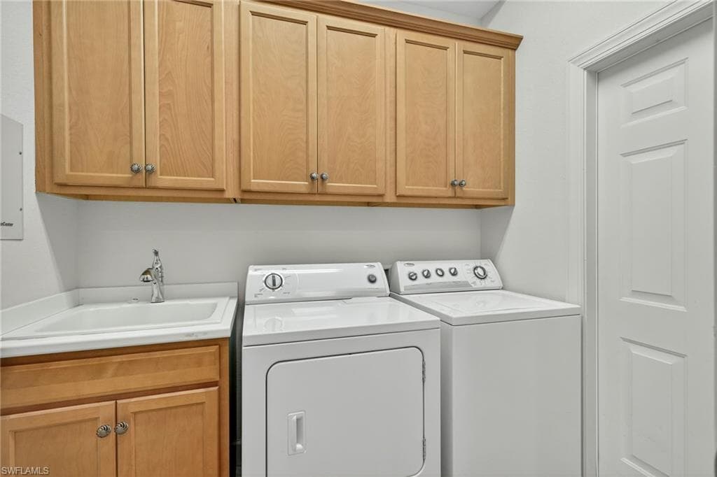 11109 Oxbridge WAY, FORT MYERS FL 33913-22