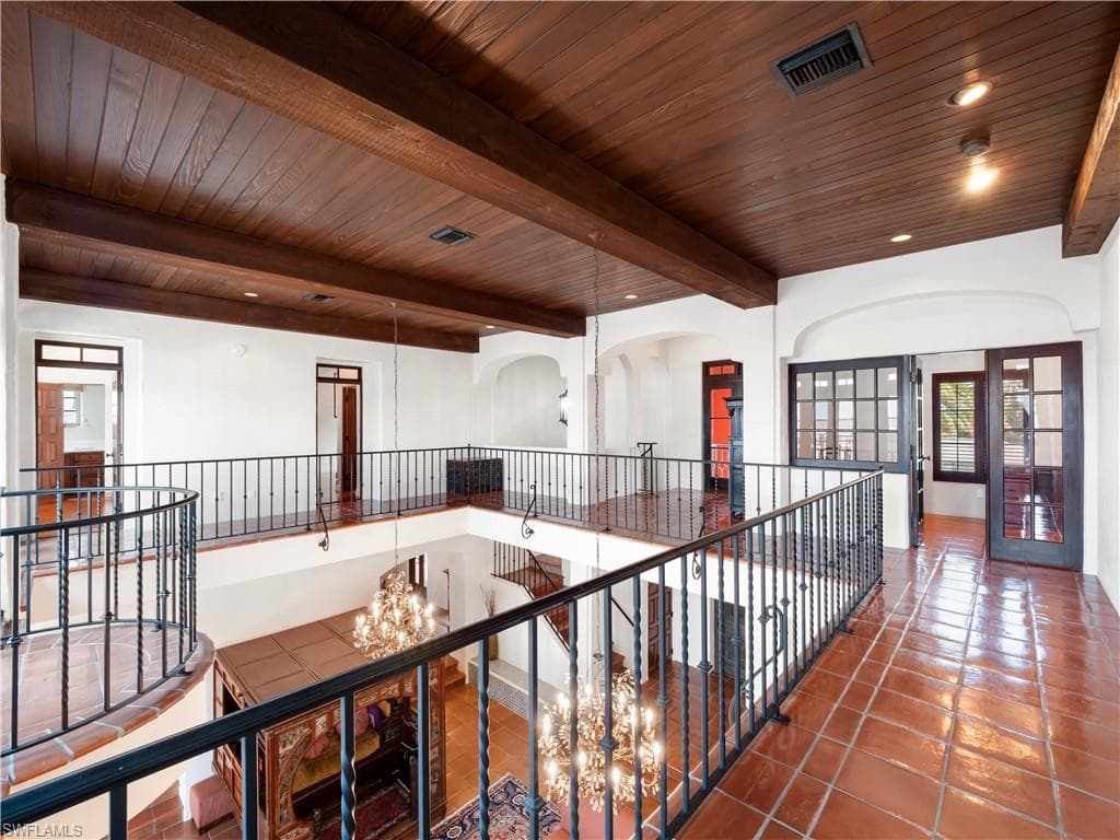 5844 Riverside LN, FORT MYERS FL 33919-41