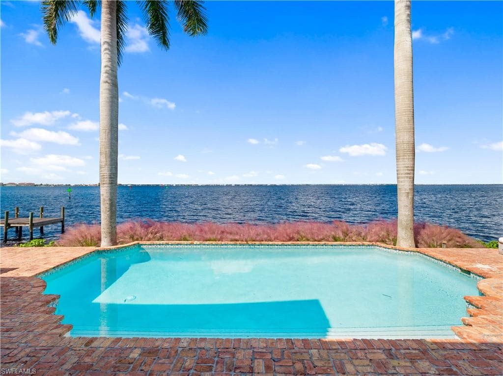 5844 Riverside LN, FORT MYERS FL 33919-29