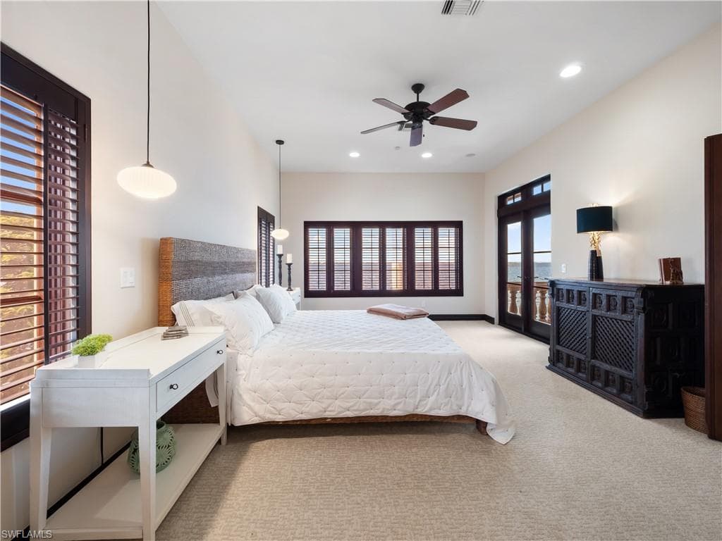 5844 Riverside LN, FORT MYERS FL 33919-36