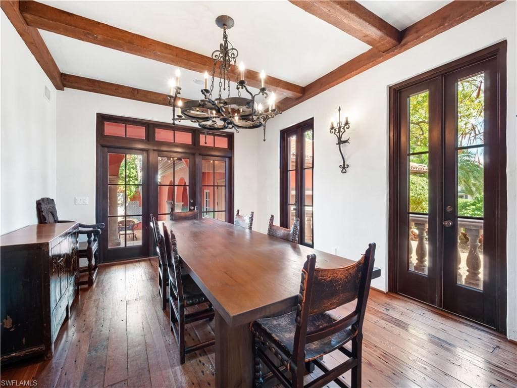 5844 Riverside LN, FORT MYERS FL 33919-20