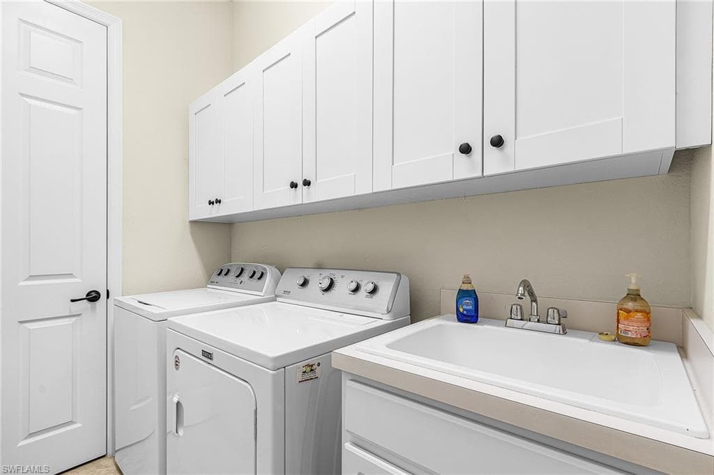 11027 Longwing DR, FORT MYERS FL 33912-22