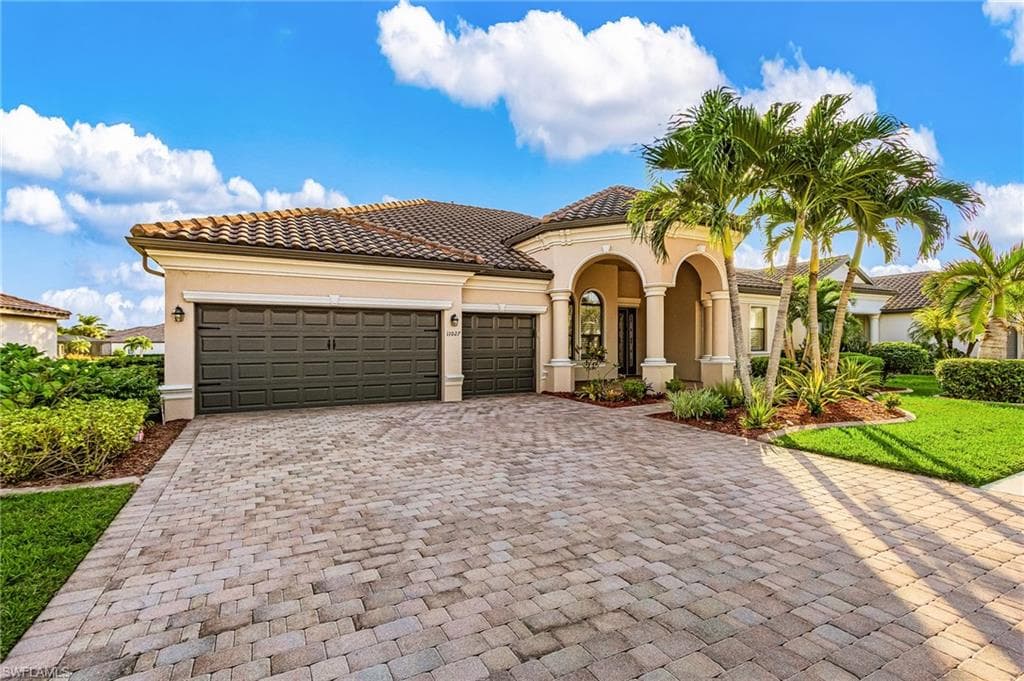 11027 Longwing DR, FORT MYERS FL 33912-2