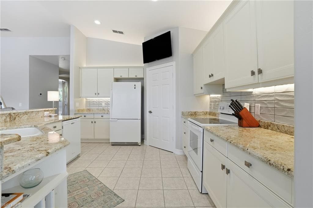 20687 Wildcat Run DR # 201, ESTERO FL 33928-16