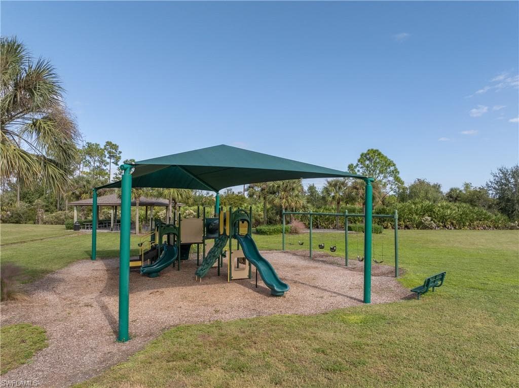 3569 Malagrotta CIR, CAPE CORAL FL 33909-36