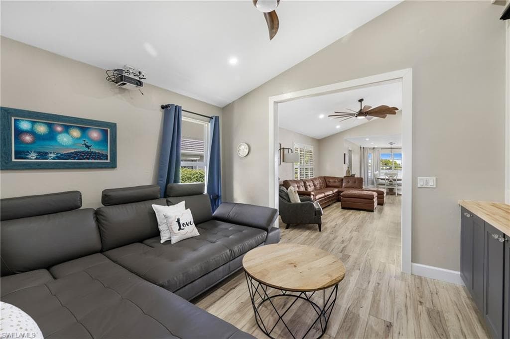 5100 Harborage DR, FORT MYERS FL 33908-12