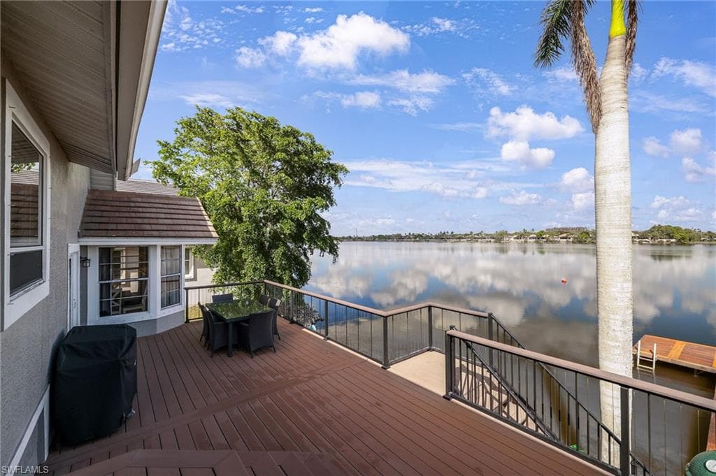 5100 Harborage DR, FORT MYERS FL 33908-16