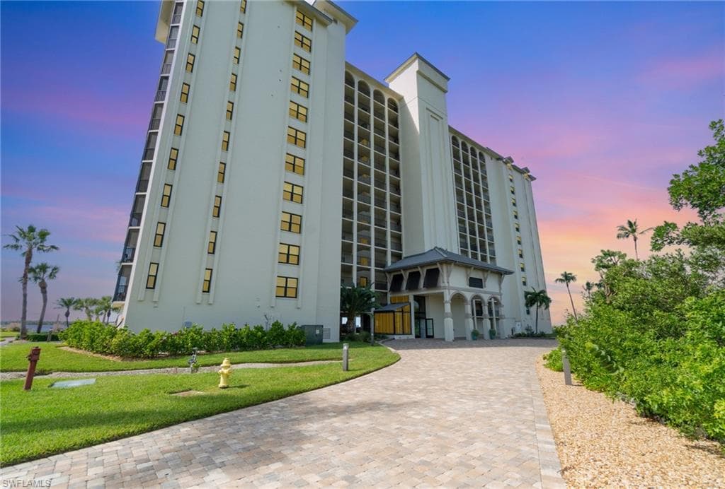 17080 Harbour Point DR # 7C, FORT MYERS FL 33908-28