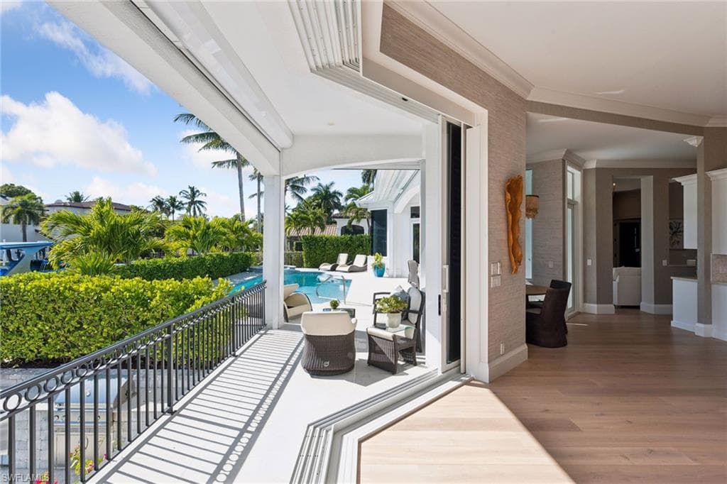 470 17th AVE S, NAPLES FL 34102-23