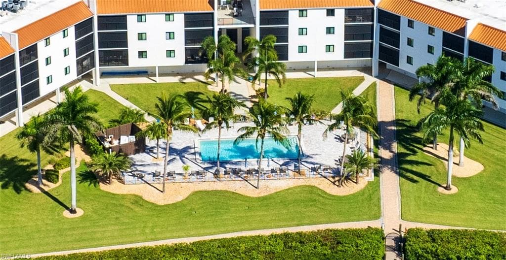 226 3rd ST # 111, BONITA SPRINGS FL 34134-39
