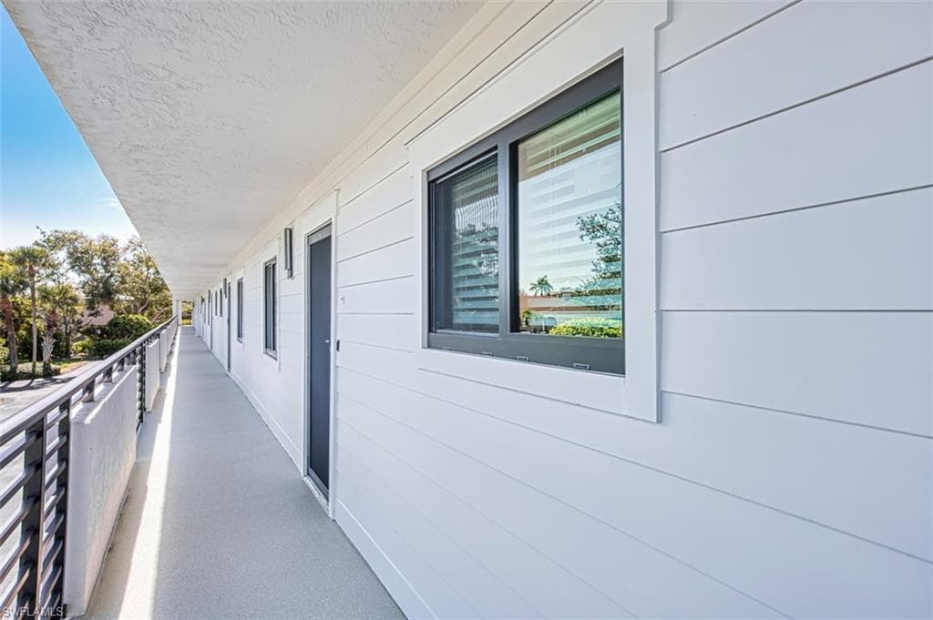 226 3rd ST # 111, BONITA SPRINGS FL 34134-7