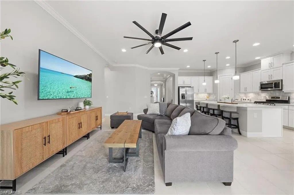 19729 Estero Pointe LN, FORT MYERS FL 33908-5