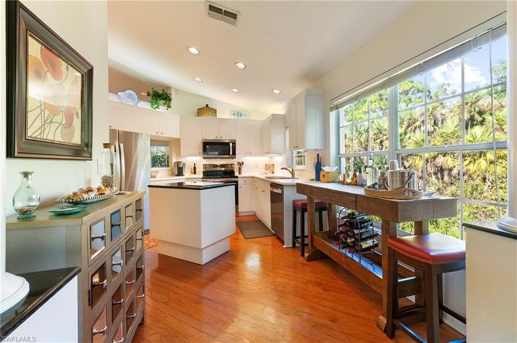 3755 Fieldstone BLVD # 1208, NAPLES FL 34109-8