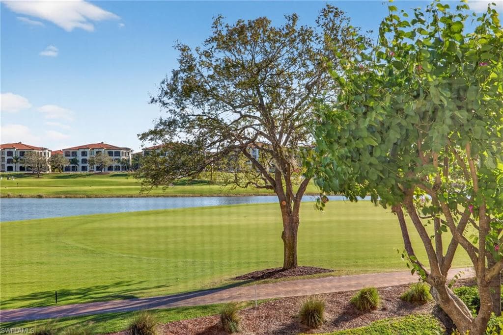 16432 Carrara WAY # 102, NAPLES FL 34110-32