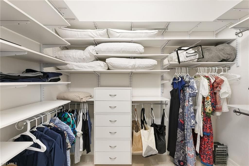 4409 Aurora ST, NAPLES FL 34119-19