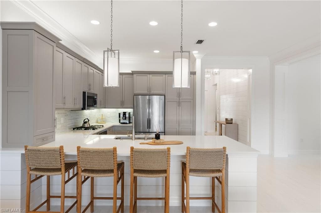 4409 Aurora ST, NAPLES FL 34119-8