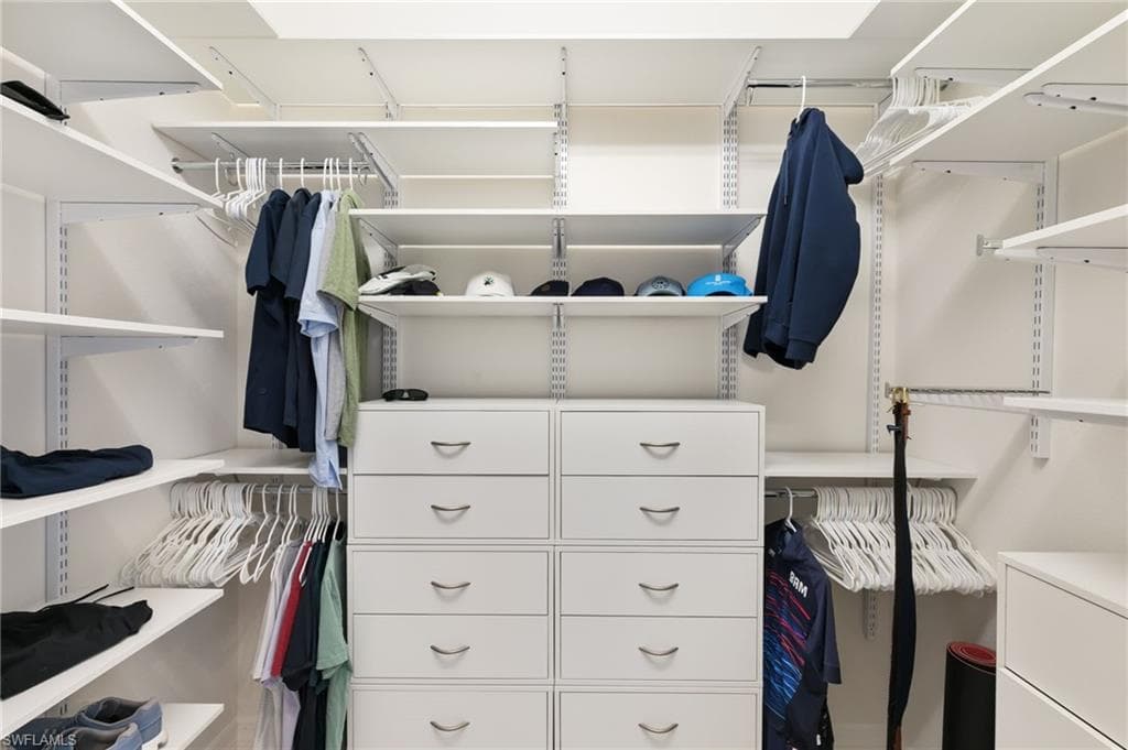 4409 Aurora ST, NAPLES FL 34119-20