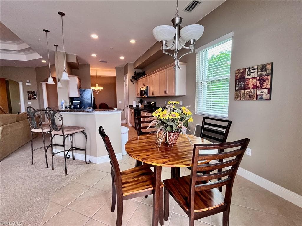 190 Shadroe Cove CIR # 703, CAPE CORAL FL 33991-8