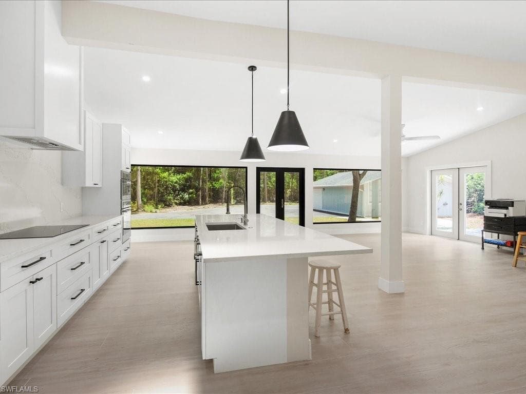 6800 Bottlebrush LN, NAPLES FL 34109-1