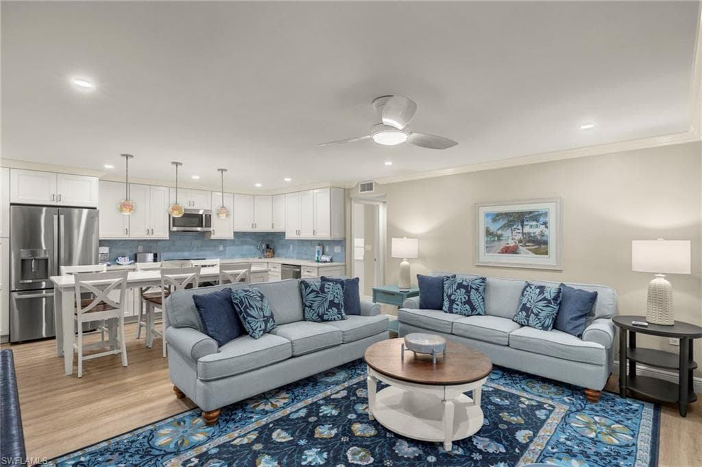 845 E Gulf DR # 331, SANIBEL FL 33957-3