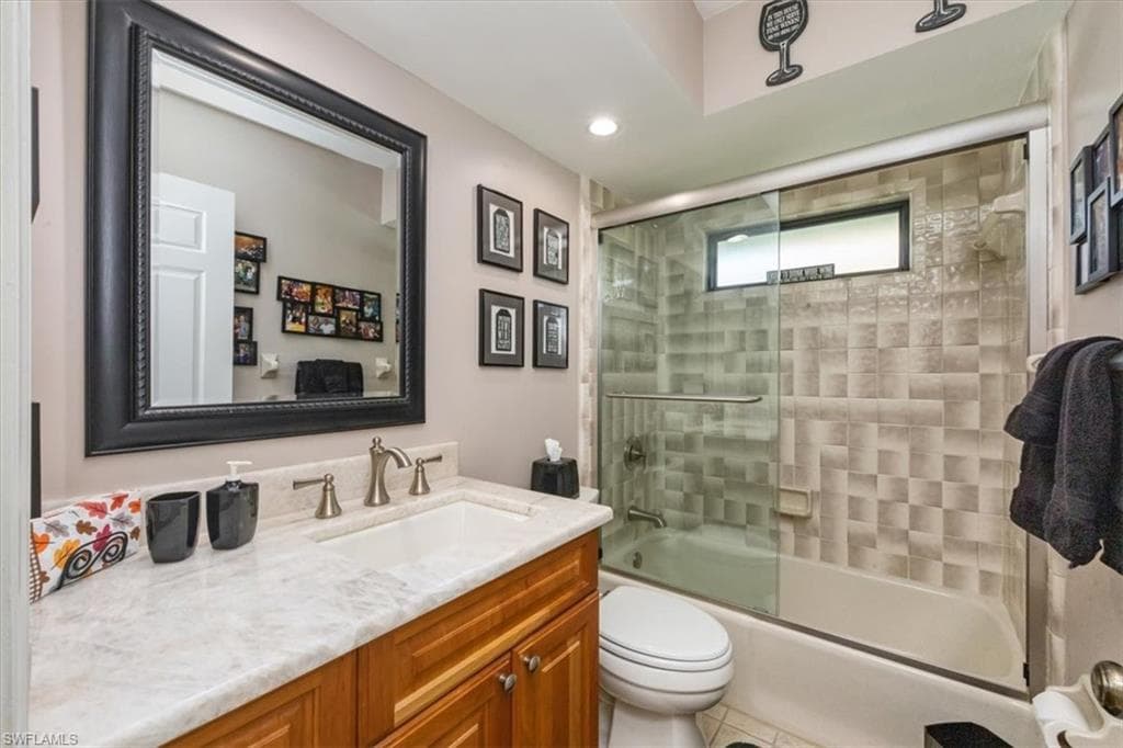 9534 Campbell CIR, NAPLES FL 34109-22