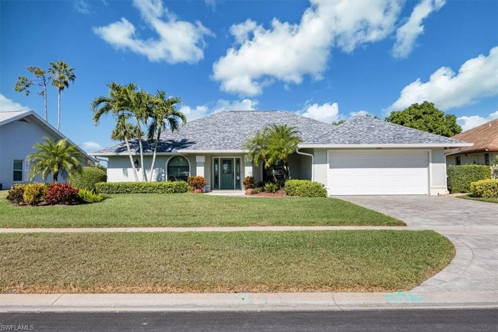 9534 Campbell CIR, NAPLES FL 34109-29