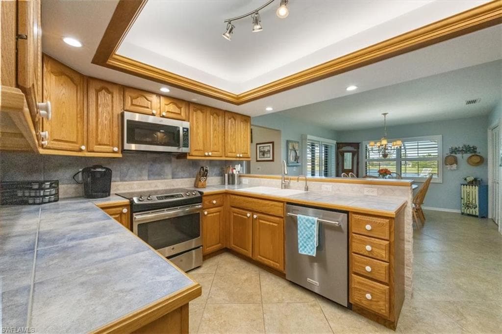 9534 Campbell CIR, NAPLES FL 34109-7