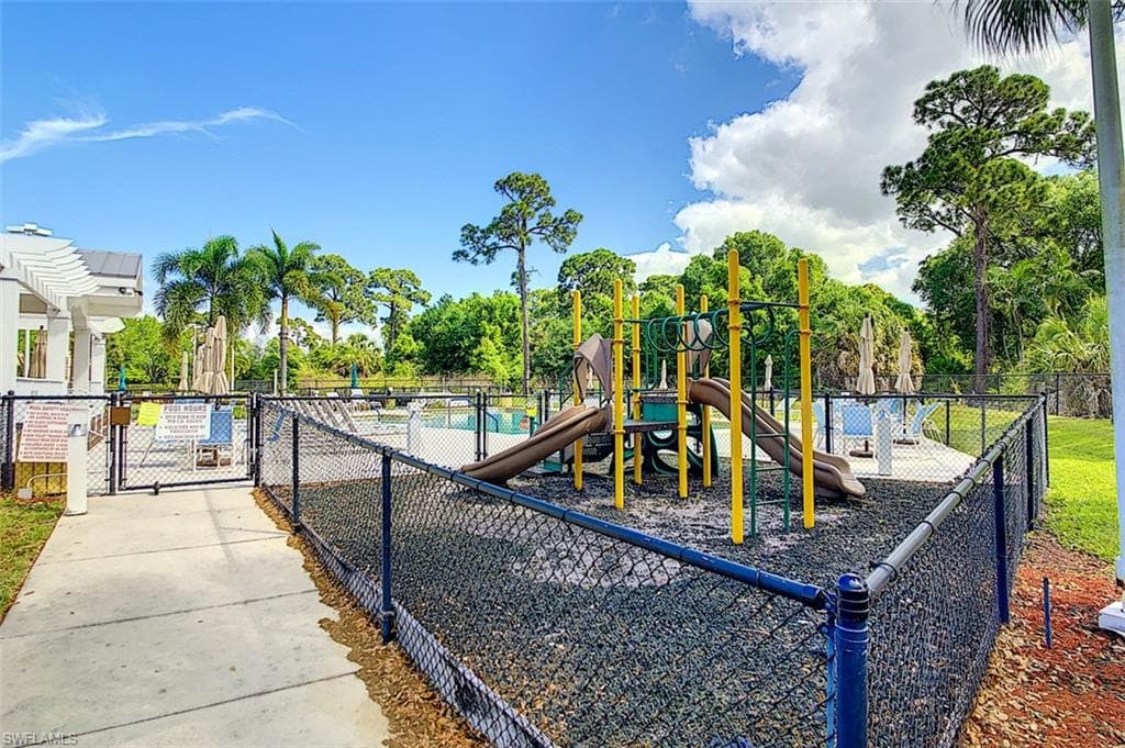 14732 Calusa Palms DR # 202, FORT MYERS FL 33919-46