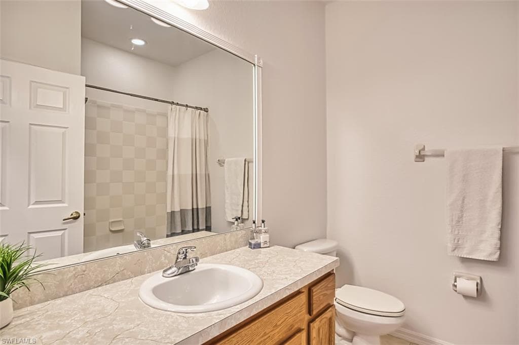 14732 Calusa Palms DR # 202, FORT MYERS FL 33919-36